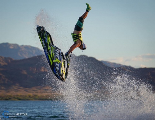 Gomez, μοναδικός σε όλα του