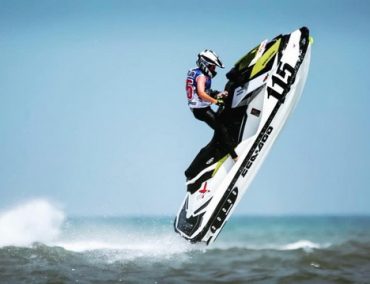 P1 Aquax: Υπερθέαμα