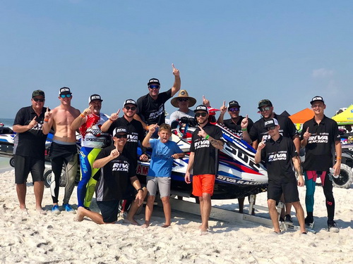 Mike Baldwin wins USA P1 AquaX