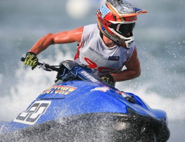 Victory Team’s Reiterer cruises to world title