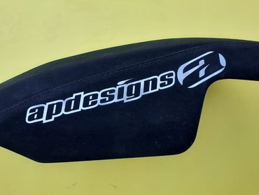 Πωλείται μαξιλαράκι τιμονιού APDesigns